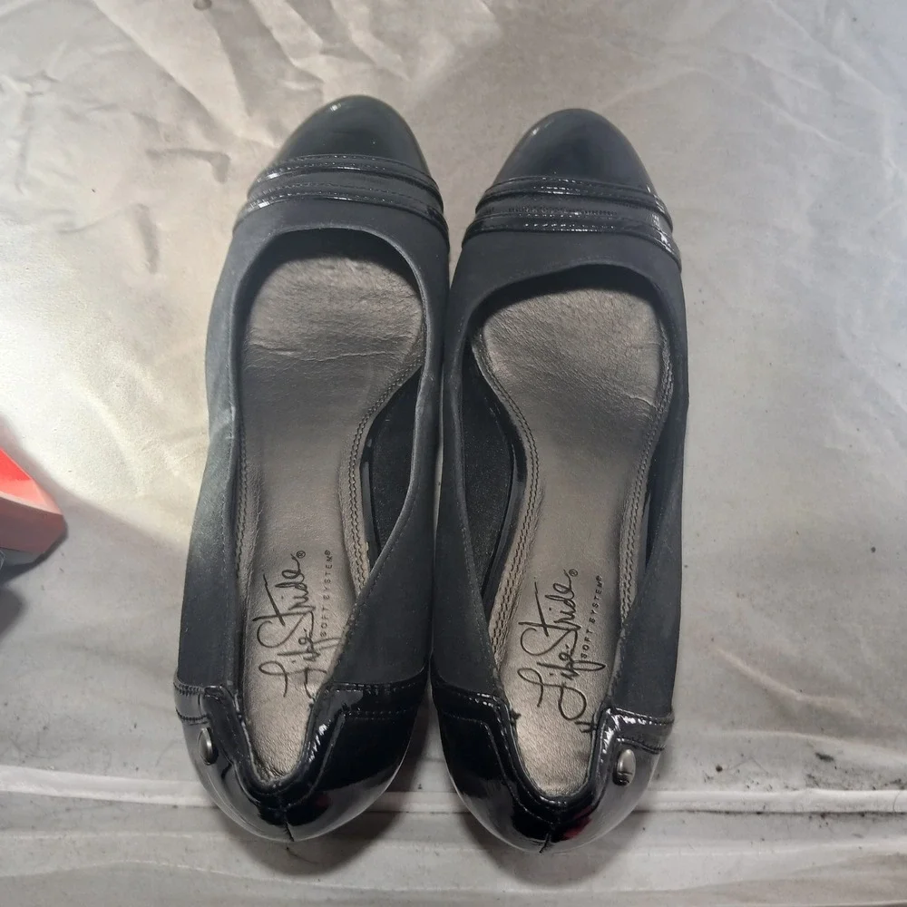 LifeStride Juliana Wedge Pumps 8.5M Black‎ Patent Accent Comfort Career Shoes